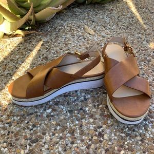 Brown leather-look flatforms